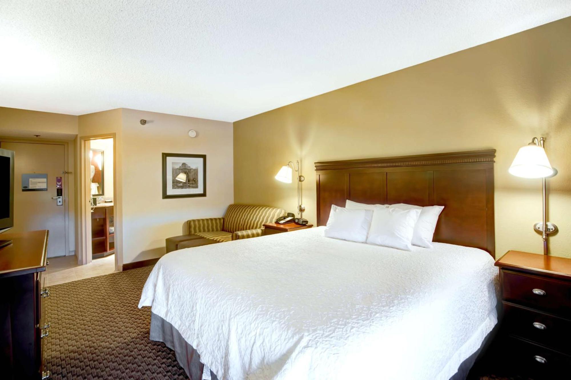 Hampton Inn College Station-Near Texas A&M University מראה חיצוני תמונה